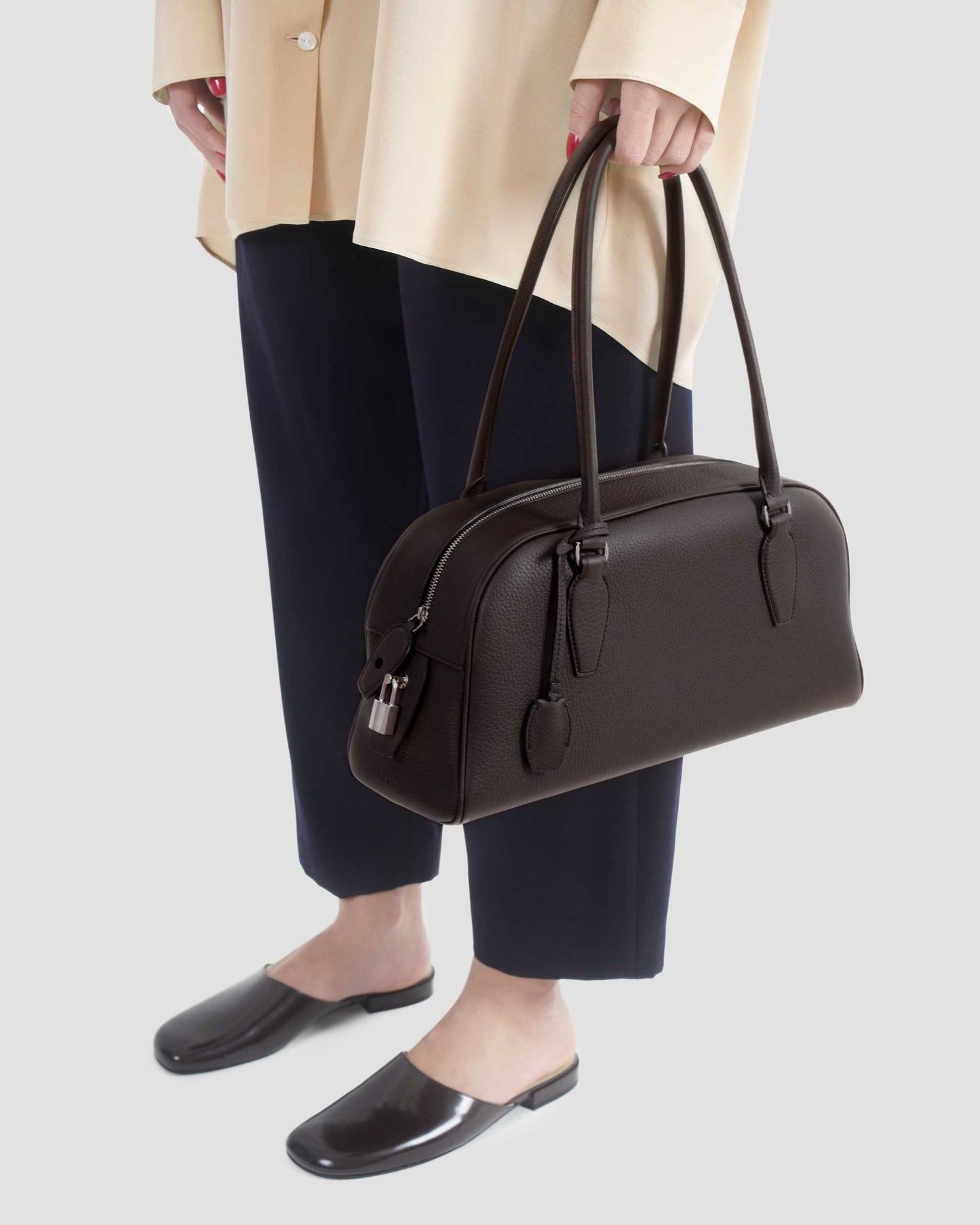 E/W India Bag in Leather