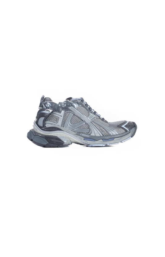 Runner Sneaker in Grey/Navy/Light Blue