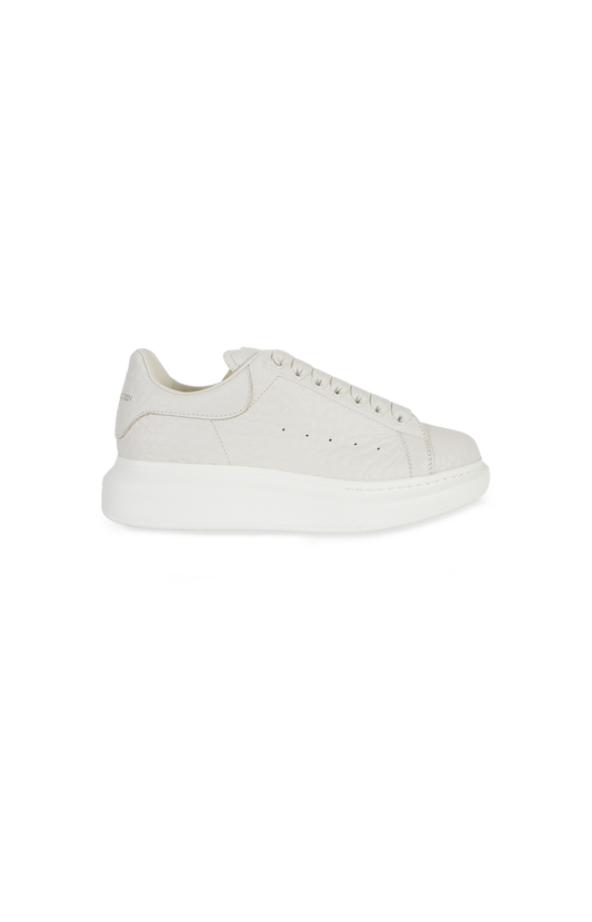 Oversized Sneaker in Off White