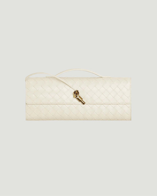 Andiamo Clutch in Sea Salt