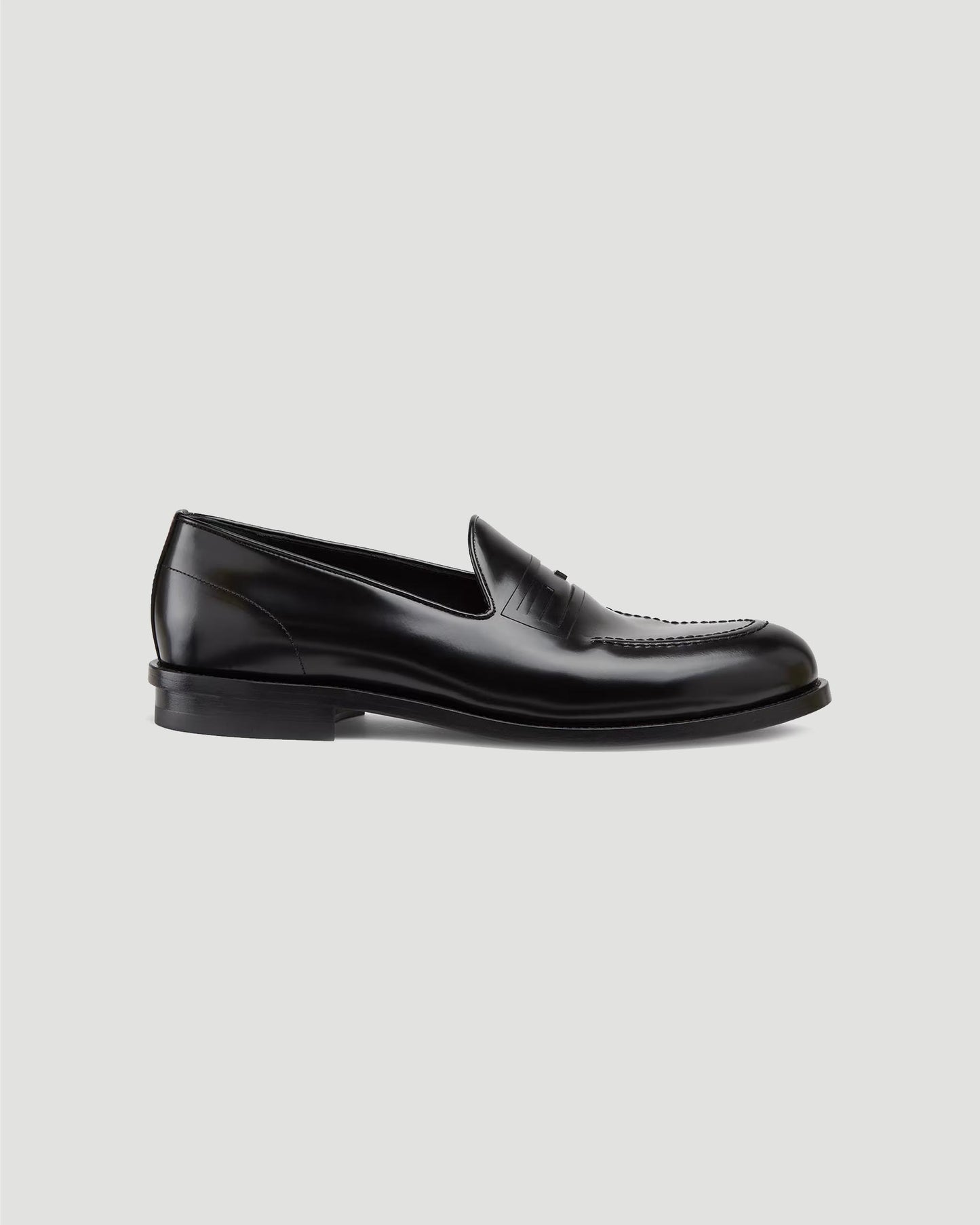 Baguette Loafers in Black