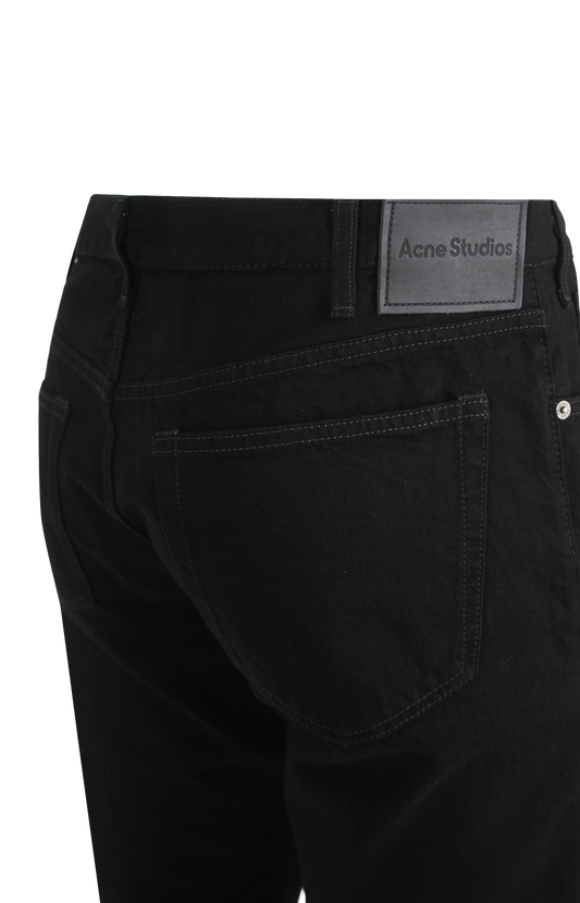 Straight-Leg Jeans in Black