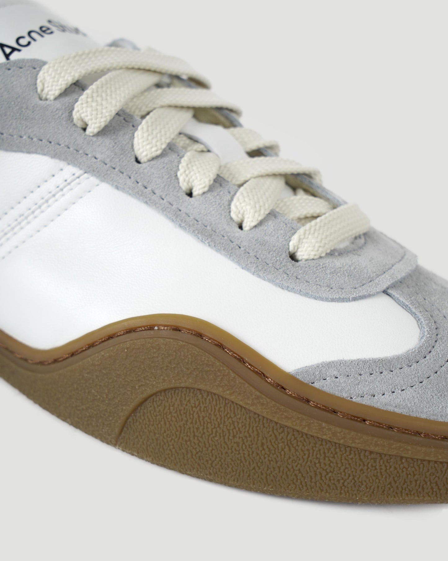 Lace-Up Sneakers in White And Grey
