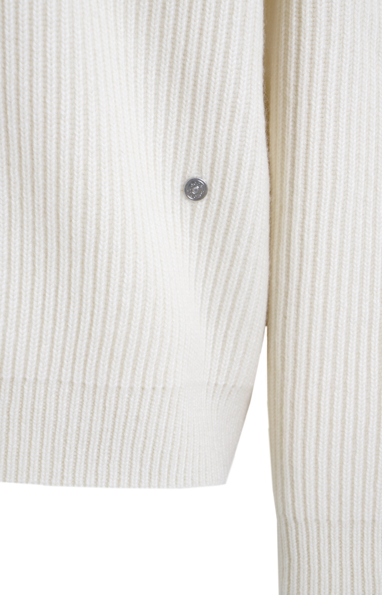Chunky Cashmere Sweater in White