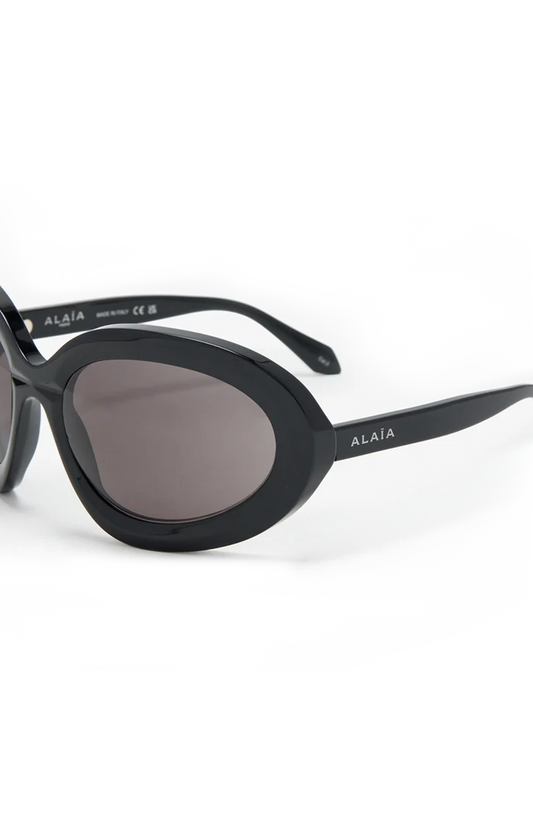 ALAÏA Bombe Cat Eye Sunglasses in Black — product photo 2
