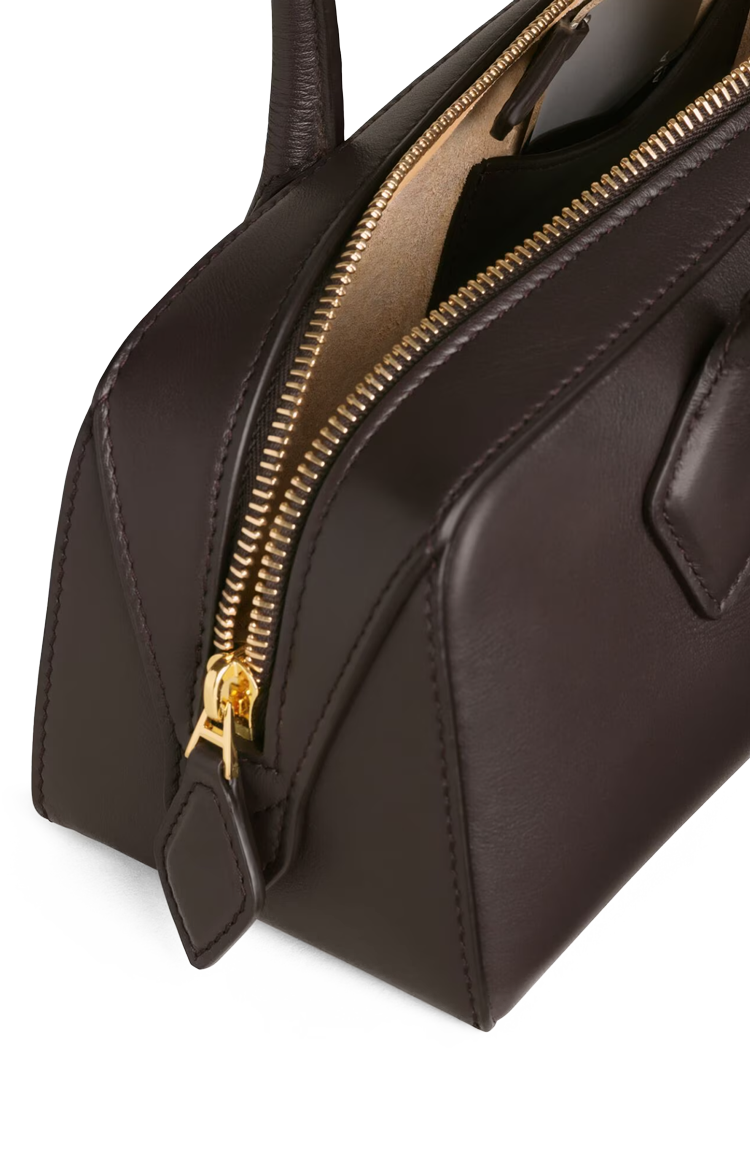 Le Teckel Medium Bag in Calfskin