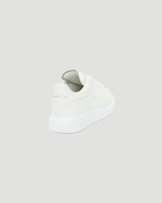 Oversized Sneaker in White