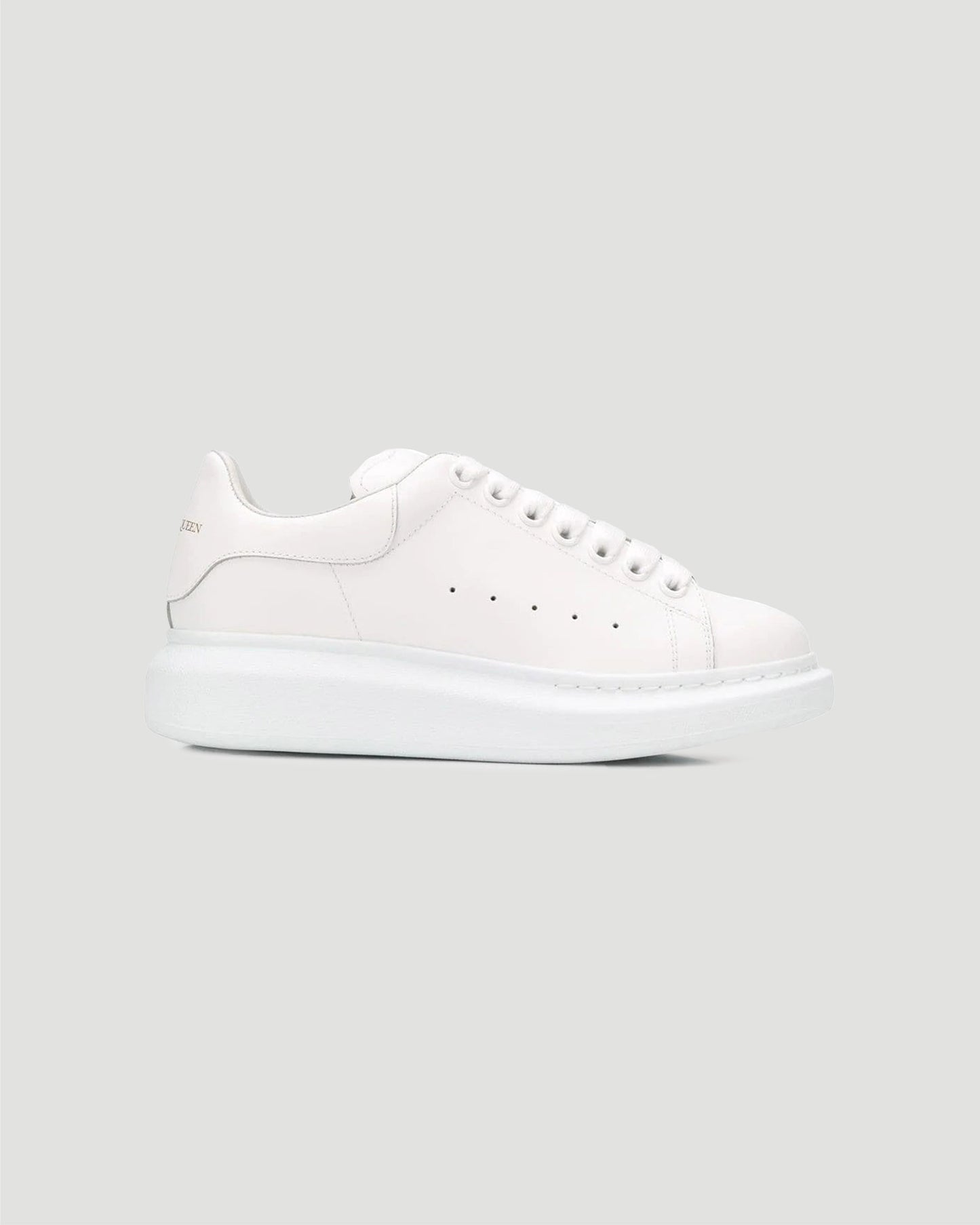 Oversized Sneaker in White