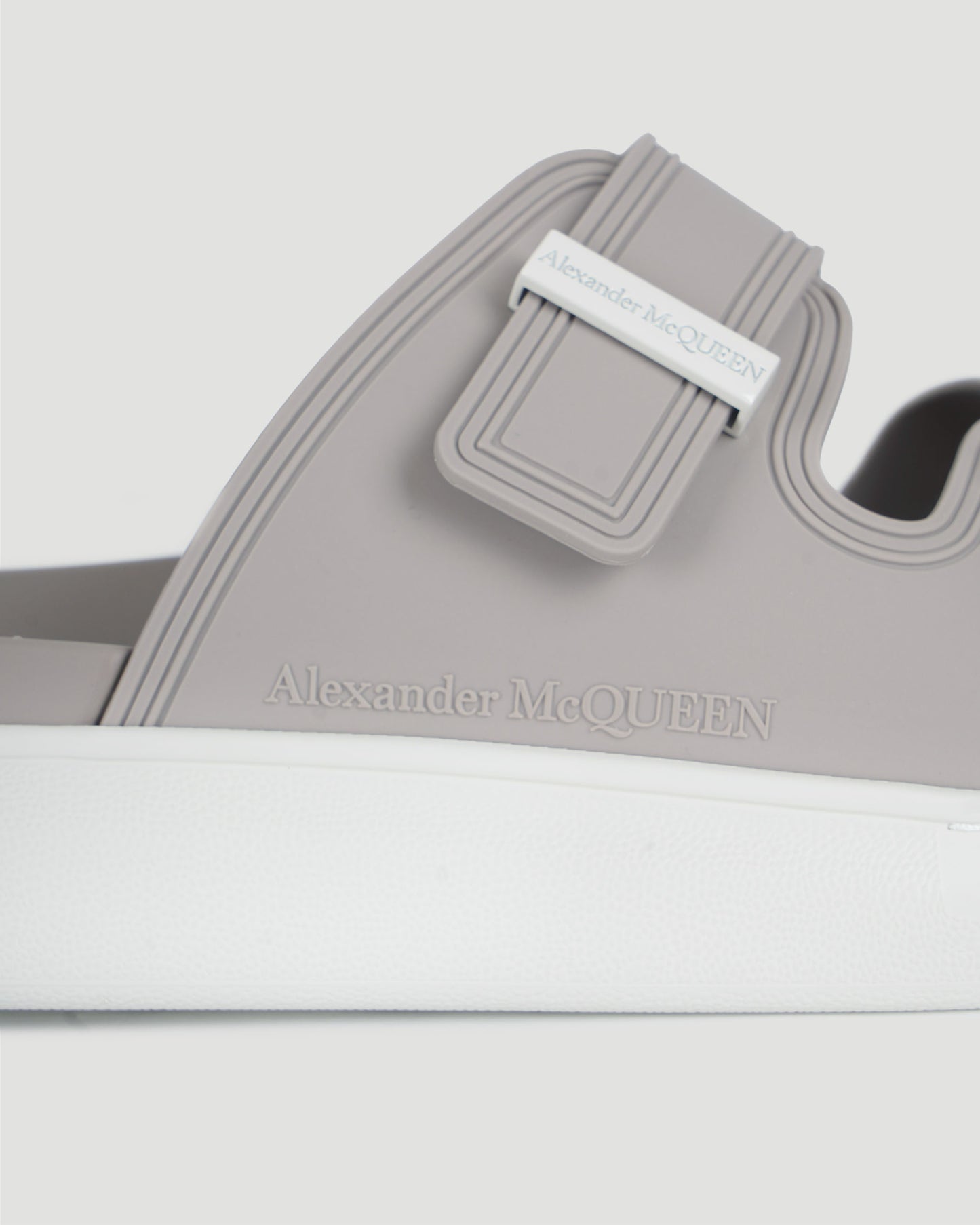Oversized Hybrid sandals in grey and white