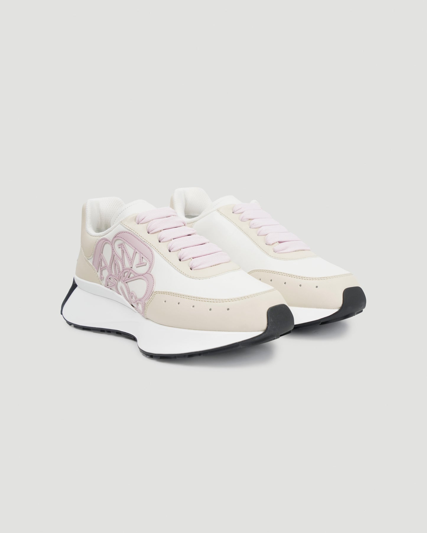 SPRINT RUNNER IN WHITE AND PORCELAIN