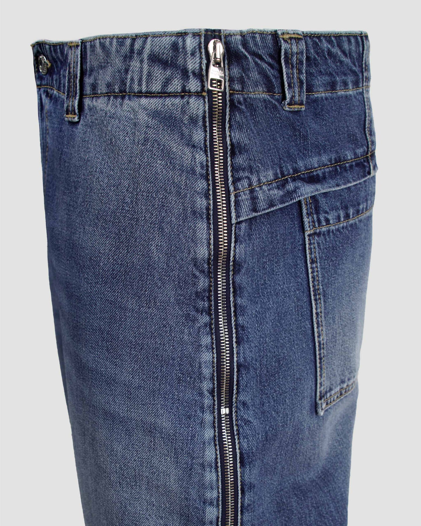 DENIM JEANS IN BLUE