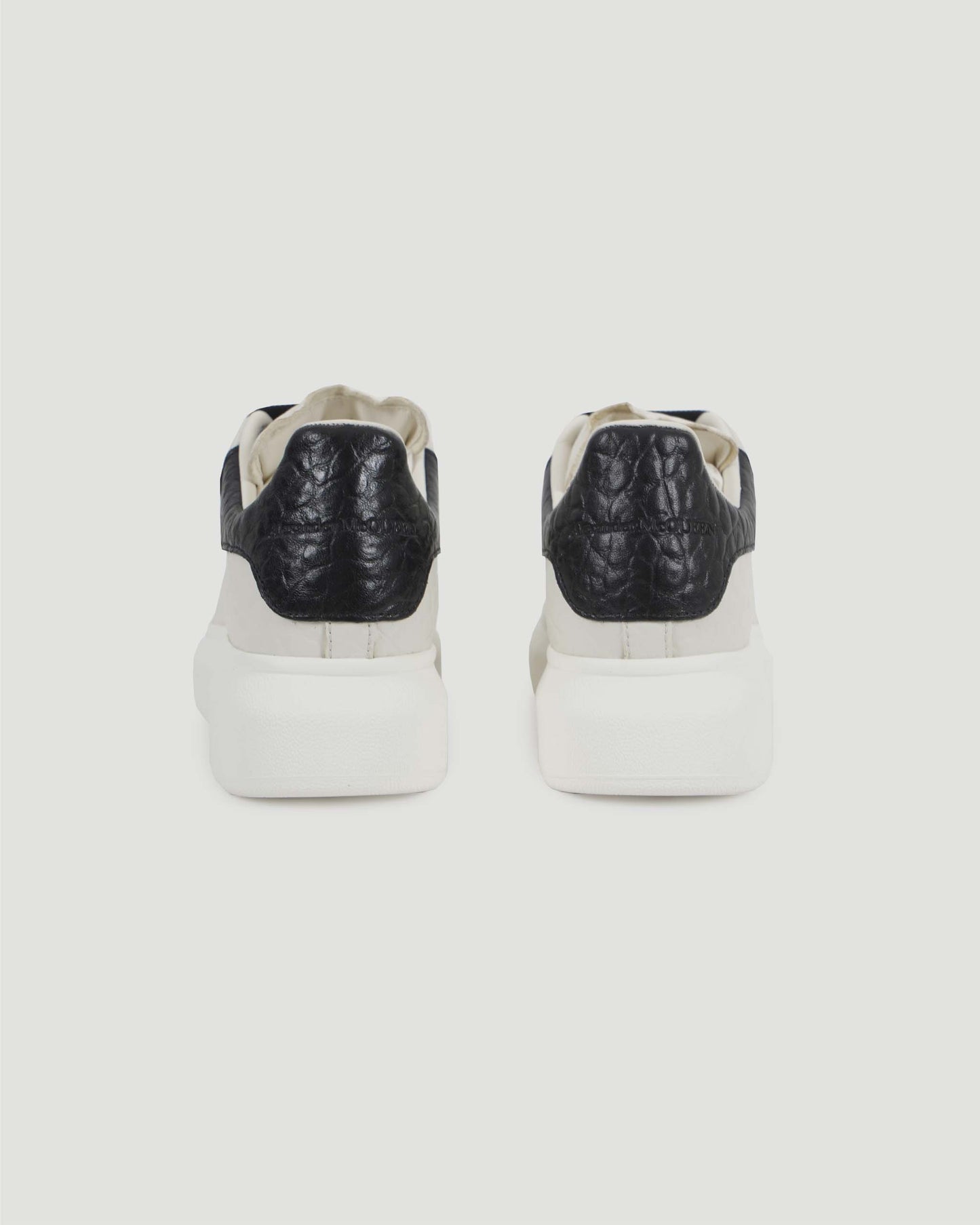 Oversized Sneaker in Leather
