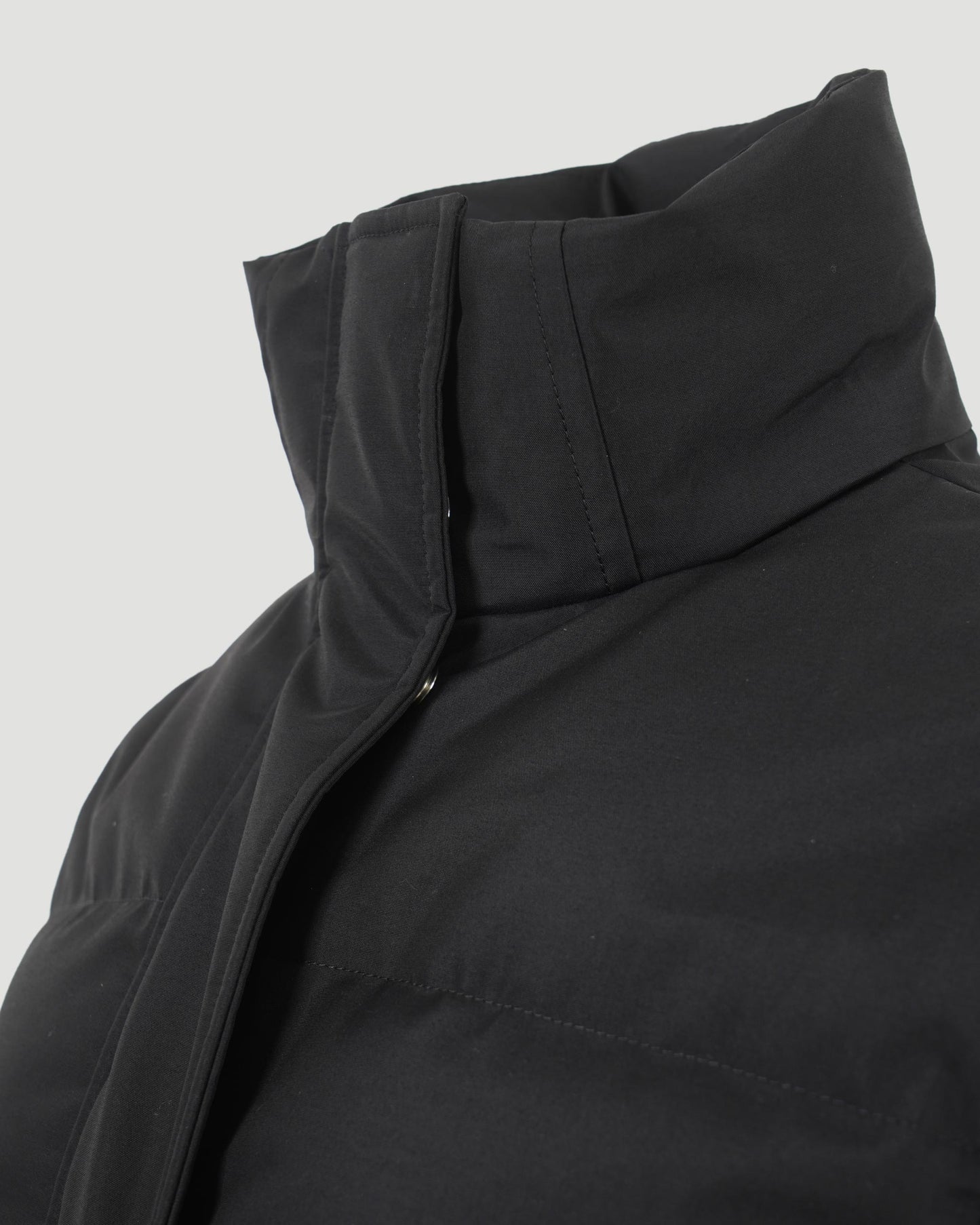 Cropped Down Jacket in Black