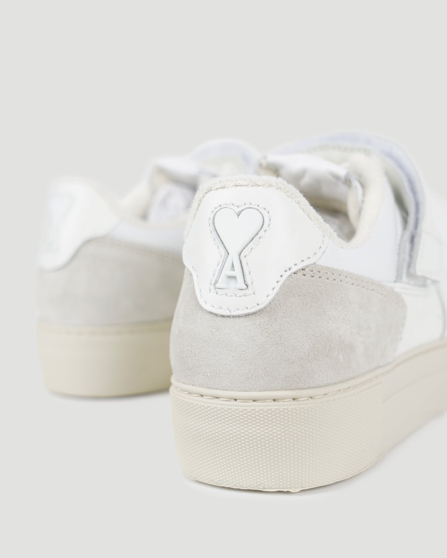 AMI ALEXANDRE MATTIUSSI WHITE SNEAKERS