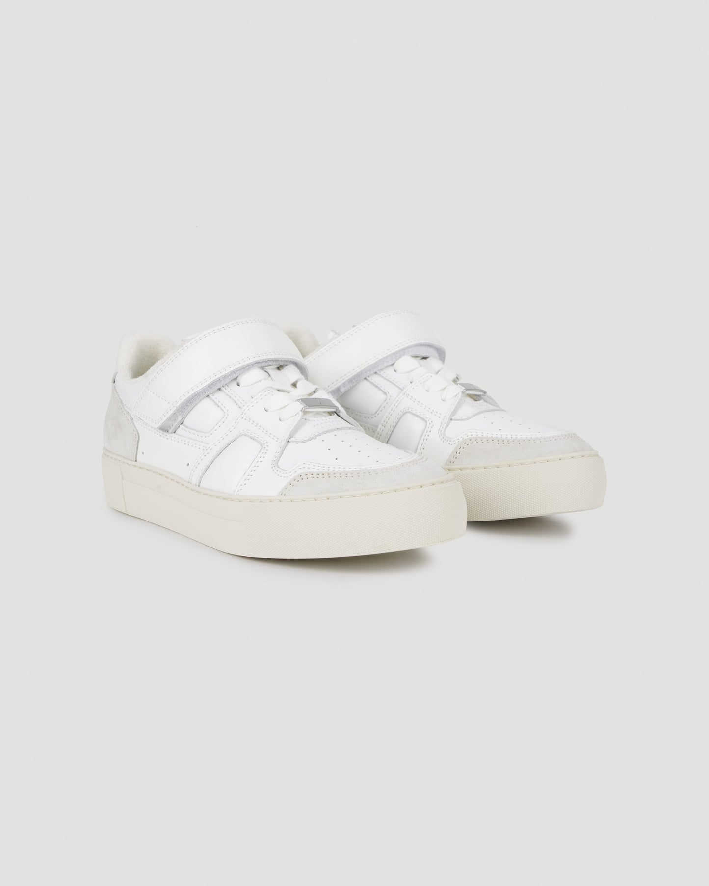 AMI ALEXANDRE MATTIUSSI WHITE SNEAKERS