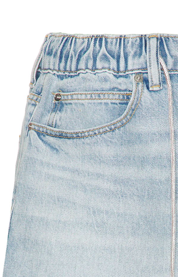 Marathon Shorts in Light Bleach