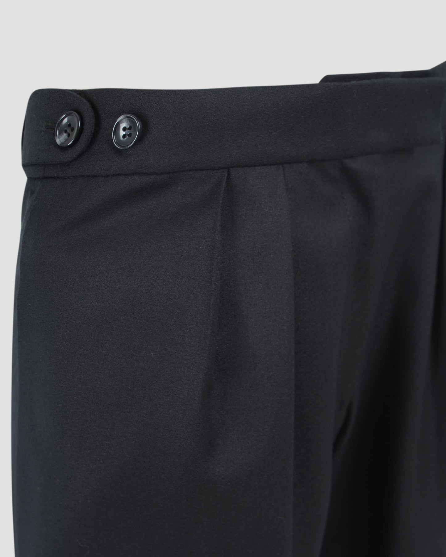 HIGH-WAISTED TROUSERS