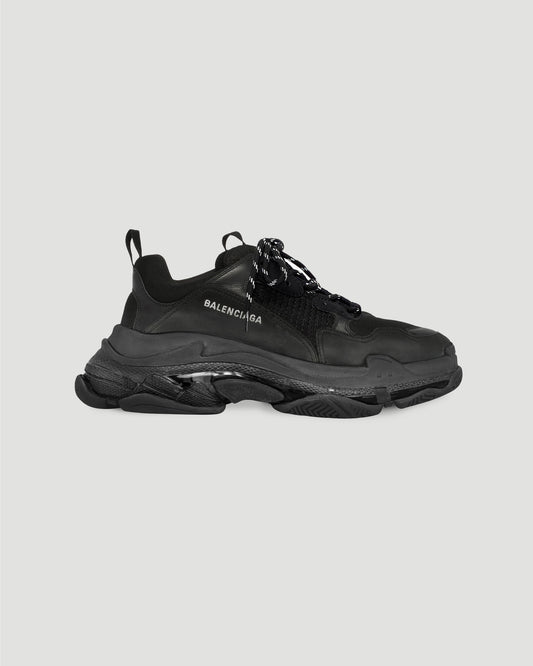 Balenciaga TRIPLE S CLEARSOLE IN BLACK — front view