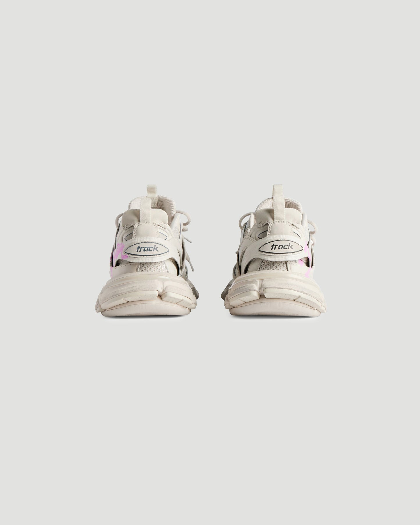 Track Signature Sneaker in Beige/pink