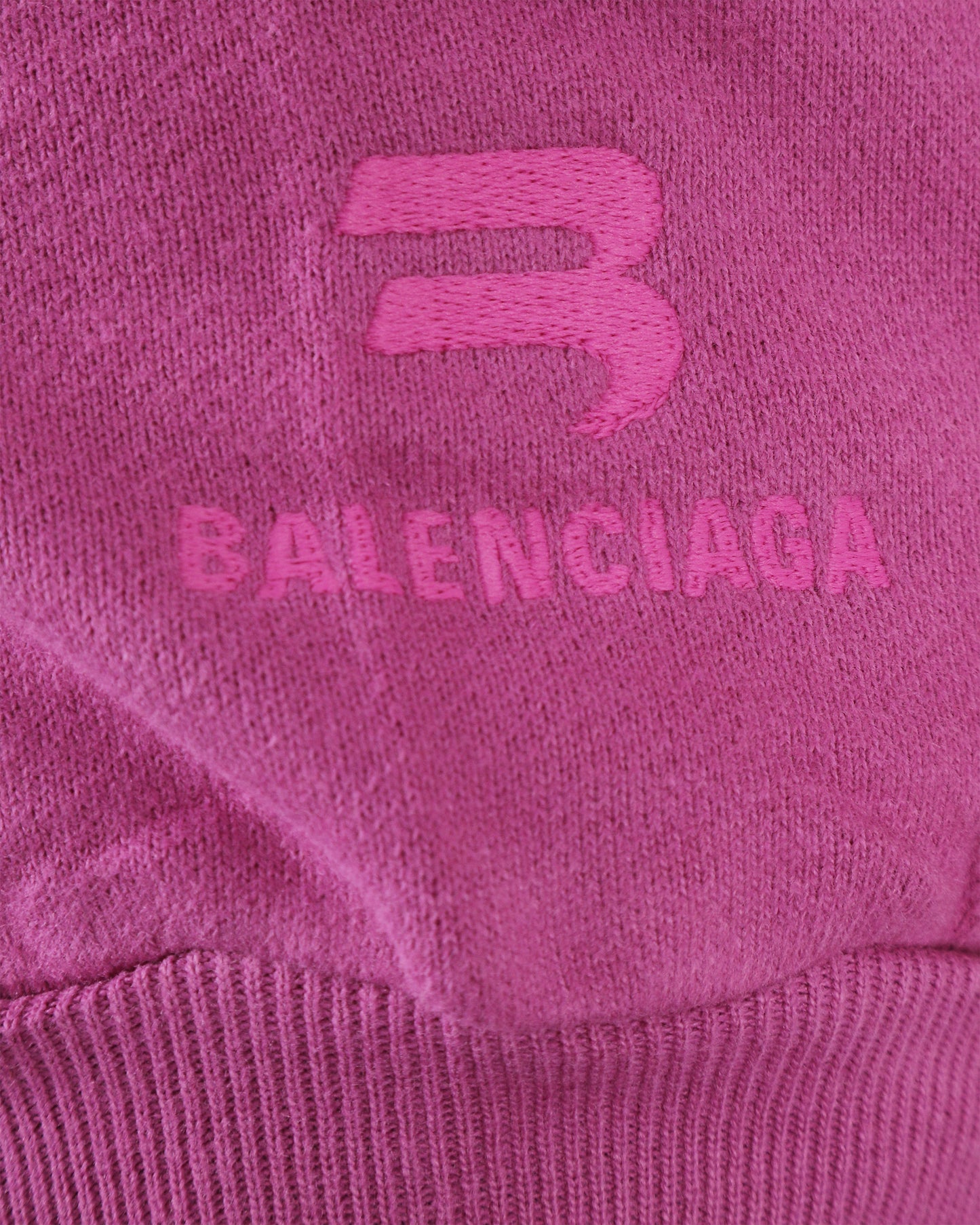 SPORTY B TUCK-IN HOODIE IN FUCHSIA