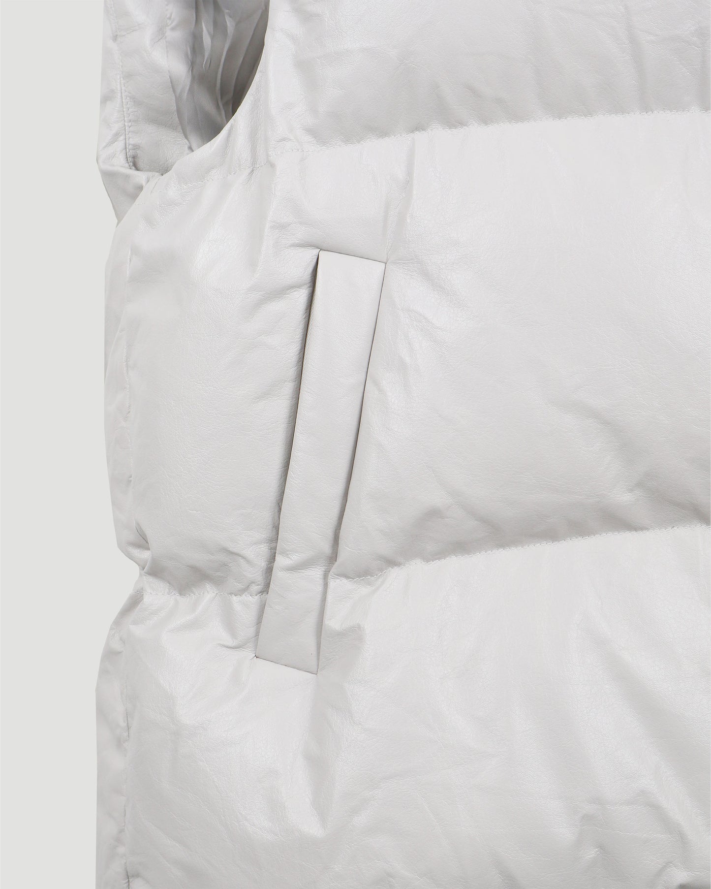 LEATHER GILET IN CEMENT