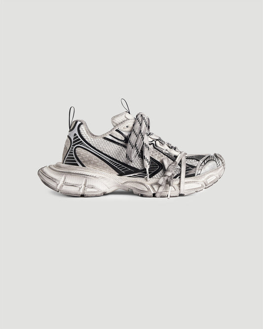 3XL SNEAKERS IN EGG SHELL