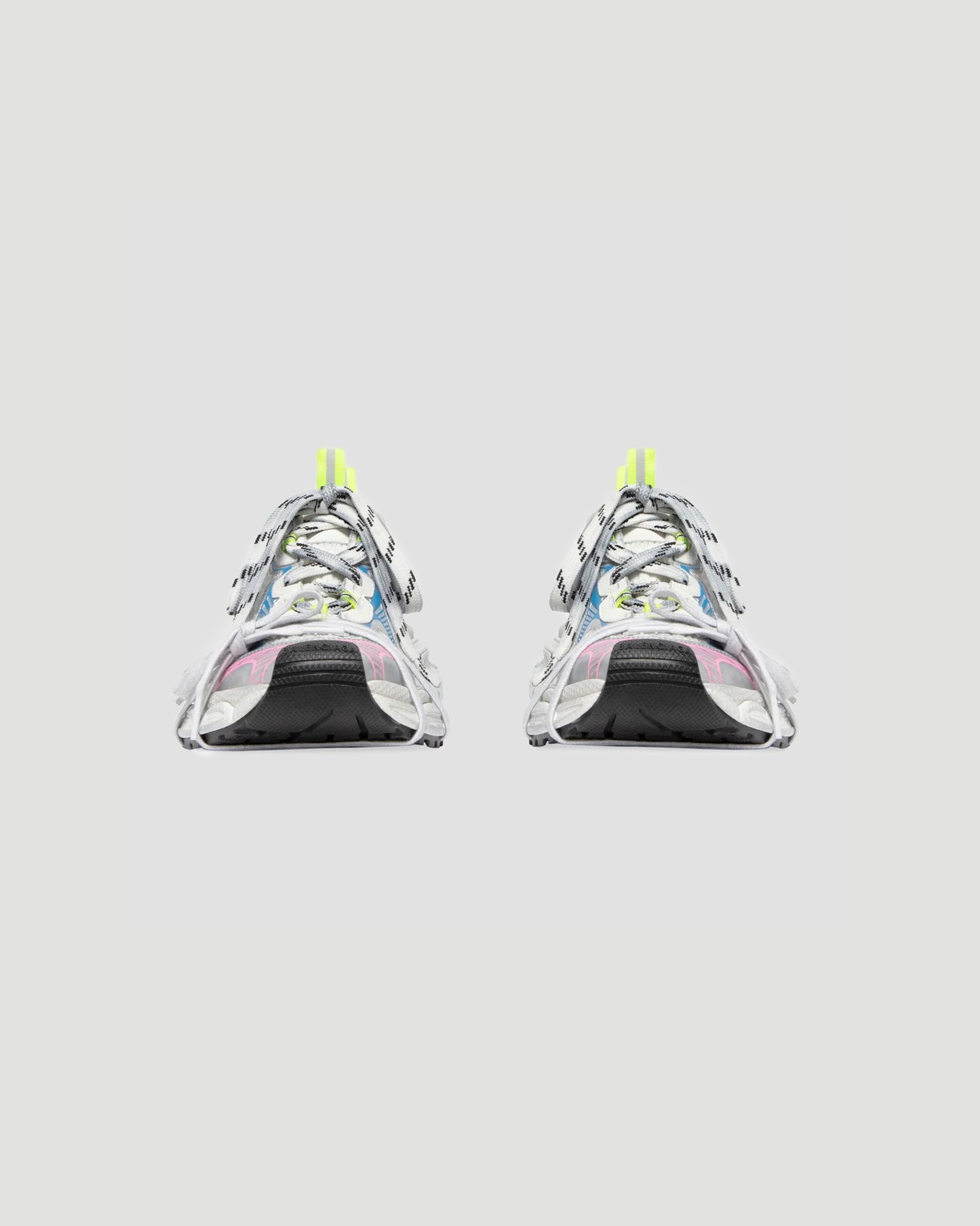 3XL SNEAKERS IN WHITE