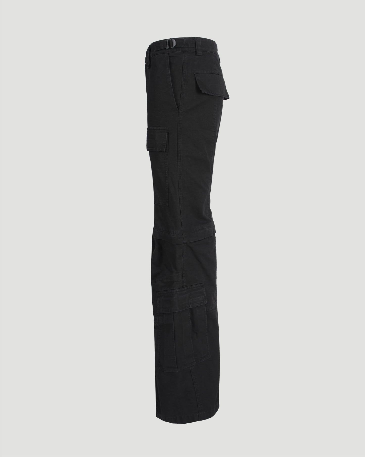 FLARED CARGO PANTS IN BLACK