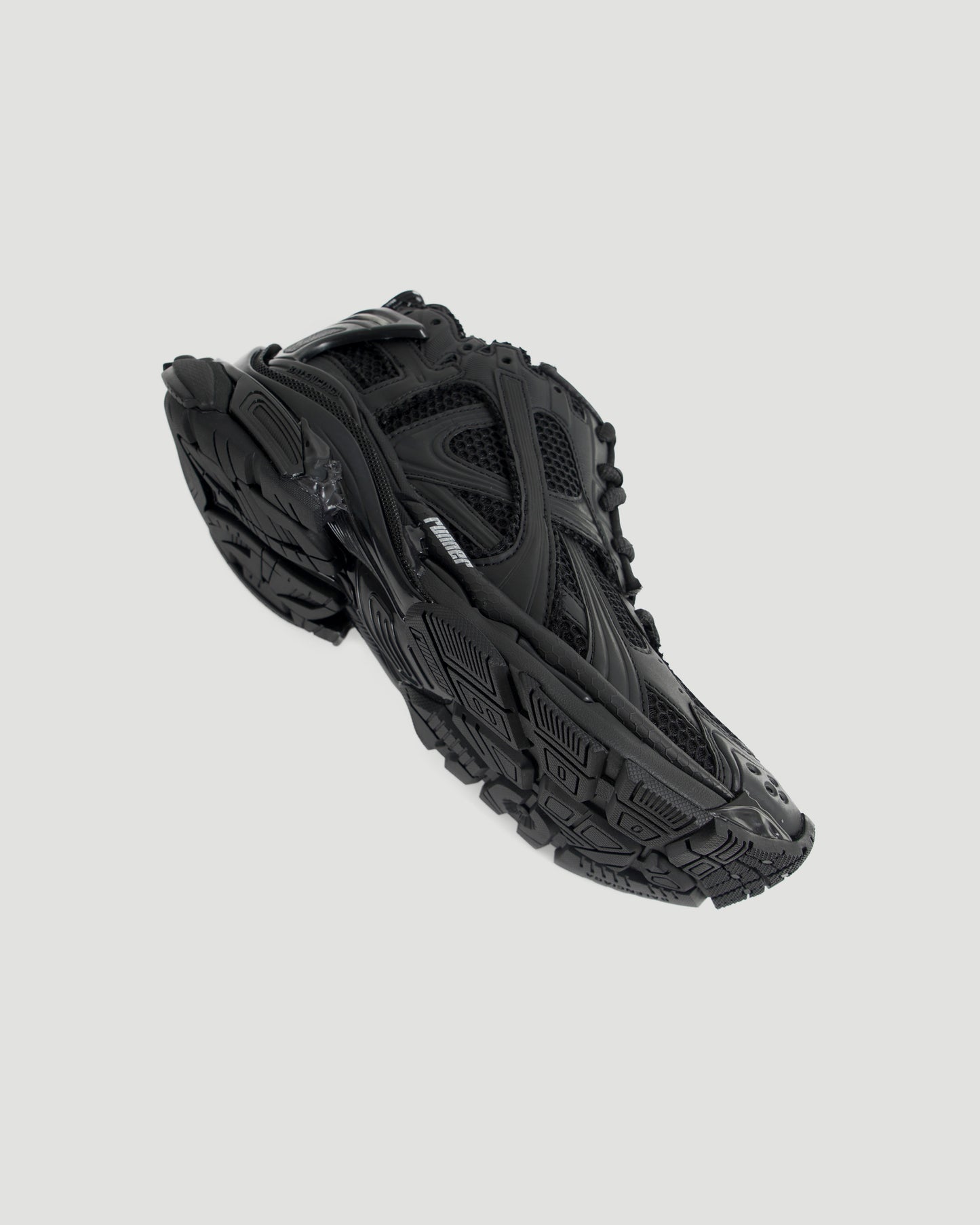Runner sneakers in black