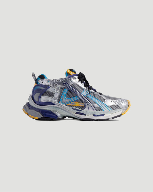 Runner Sneaker in Grey, Blue and Orange