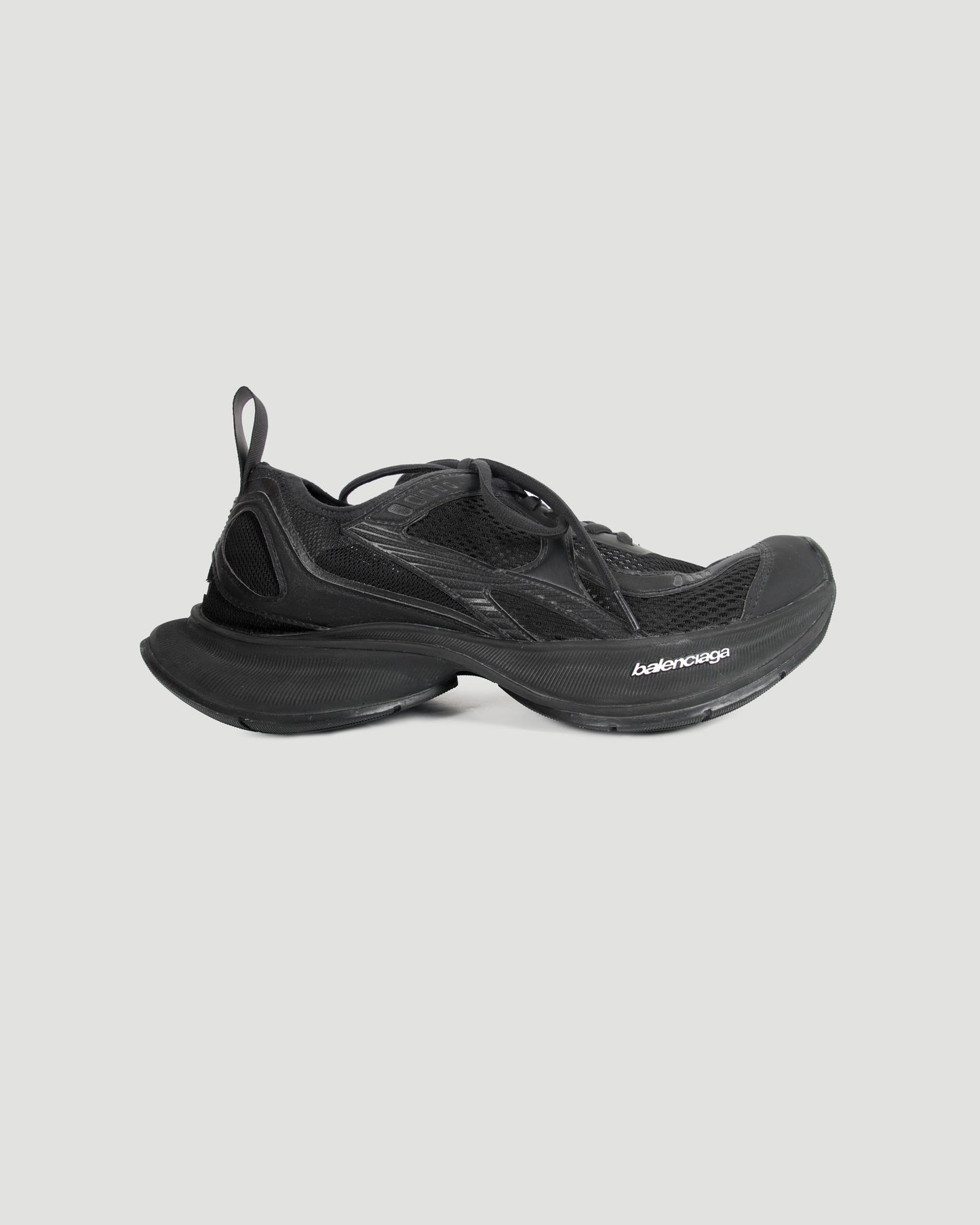 CIRCUIT SNEAKER IN BLACK
