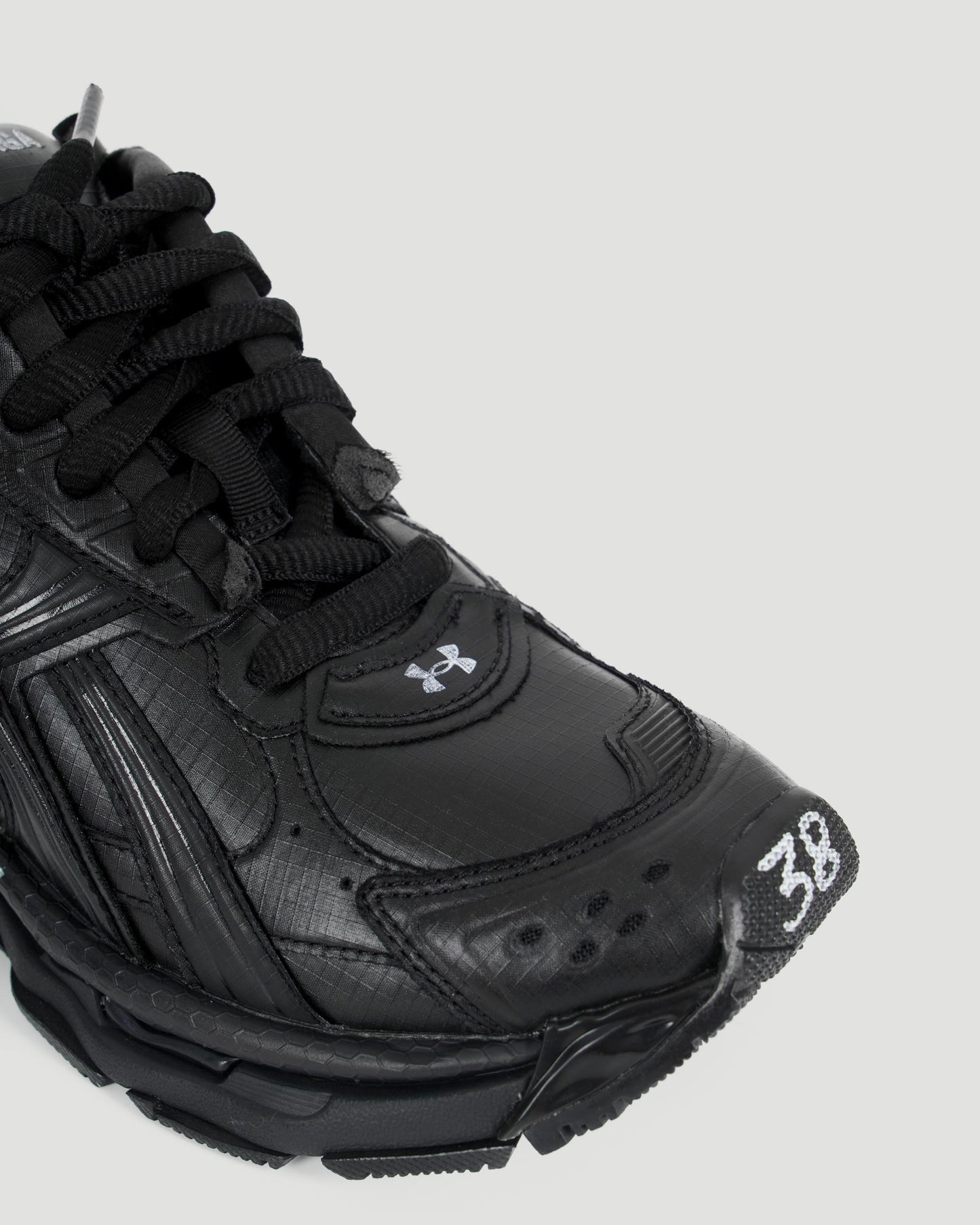 UNDER ARMOUR® RUNNER RIPSTOP SNEAKER IN BLACK