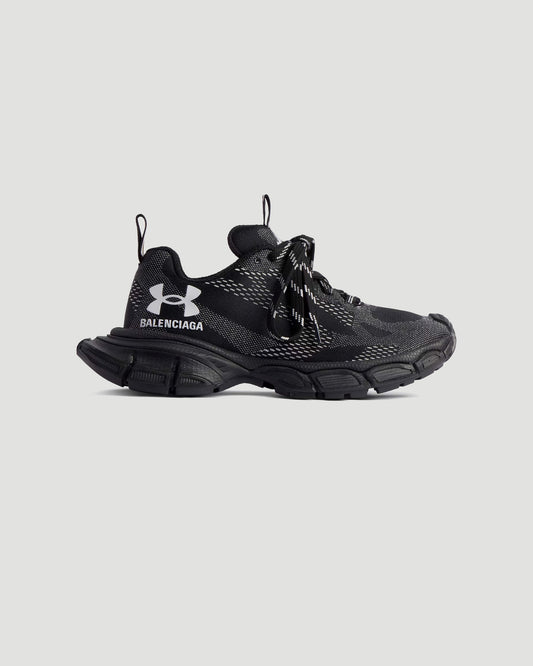 Under Armour® 3XL Knit Sneaker in Black And White