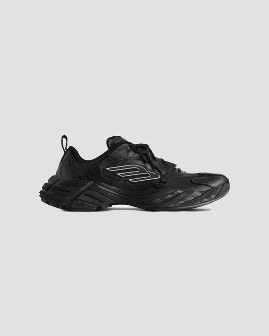 Monday Shoes in Black
