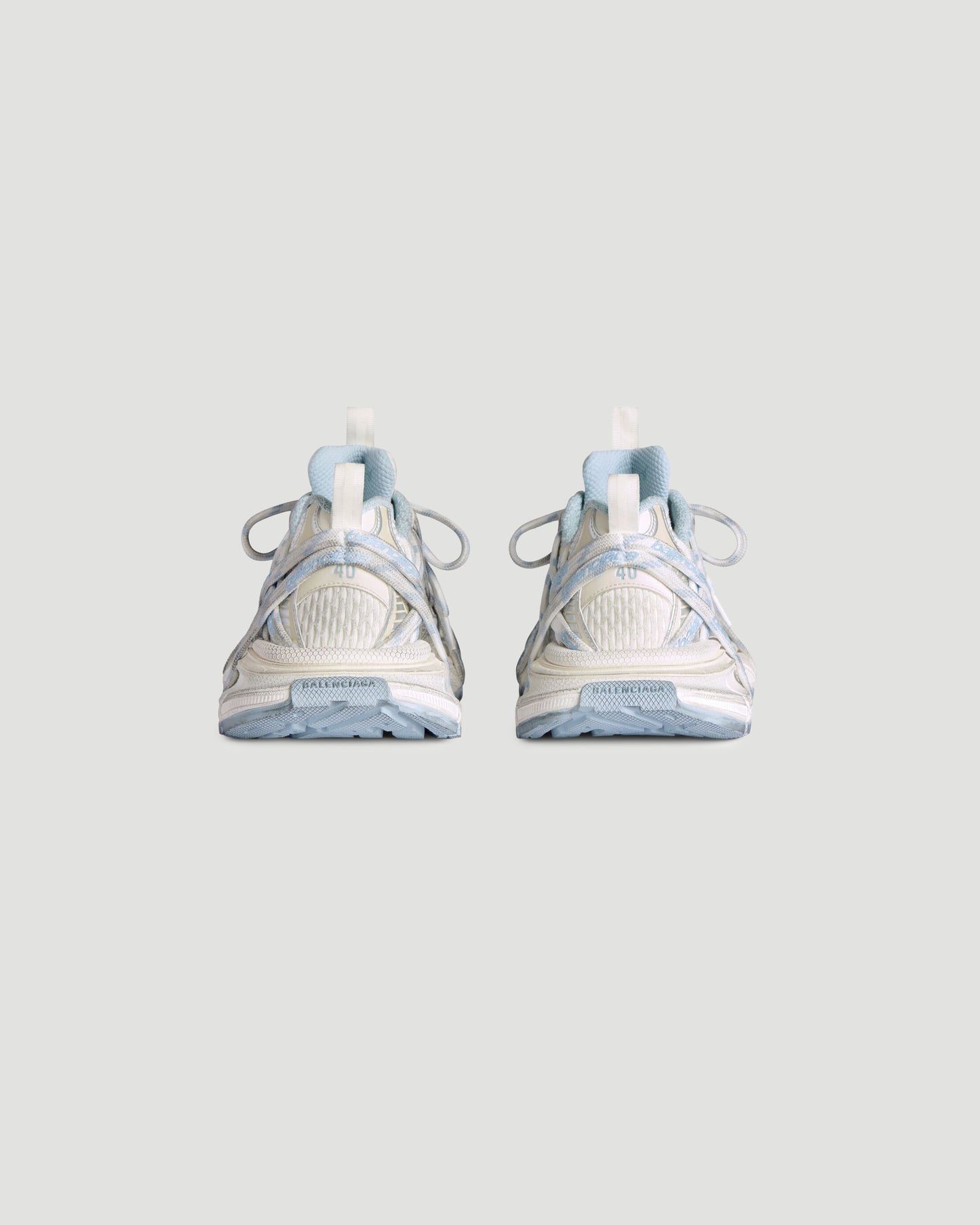 3xl Extreme Laces Logo Sneaker in White/Off White/Light Blue