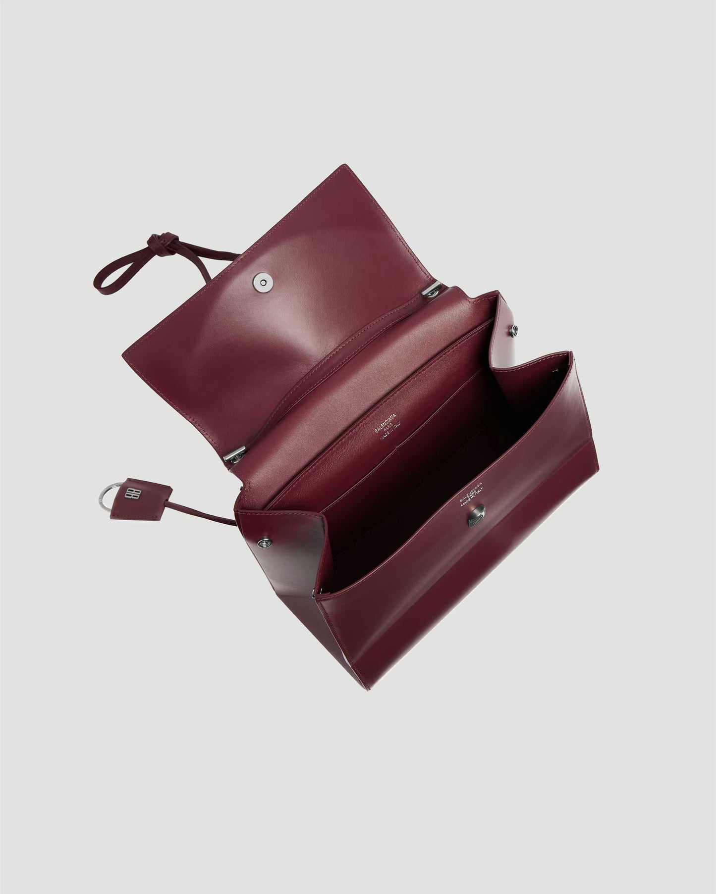 Nano Handbag Medium in Burgundy