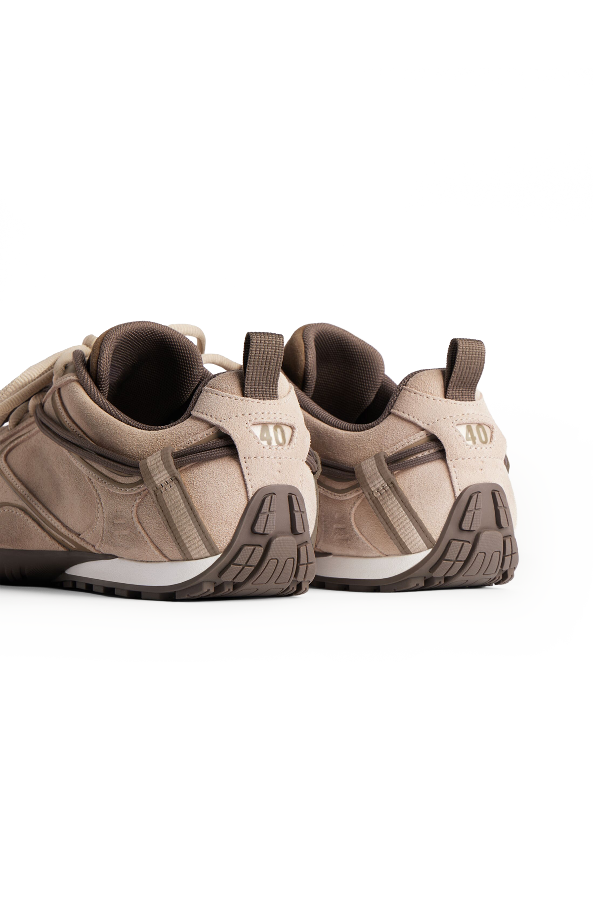 Radar Velvety Sneaker in Beige/brown