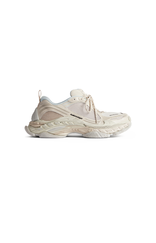 Triple S.2 Sneaker in Eggshell