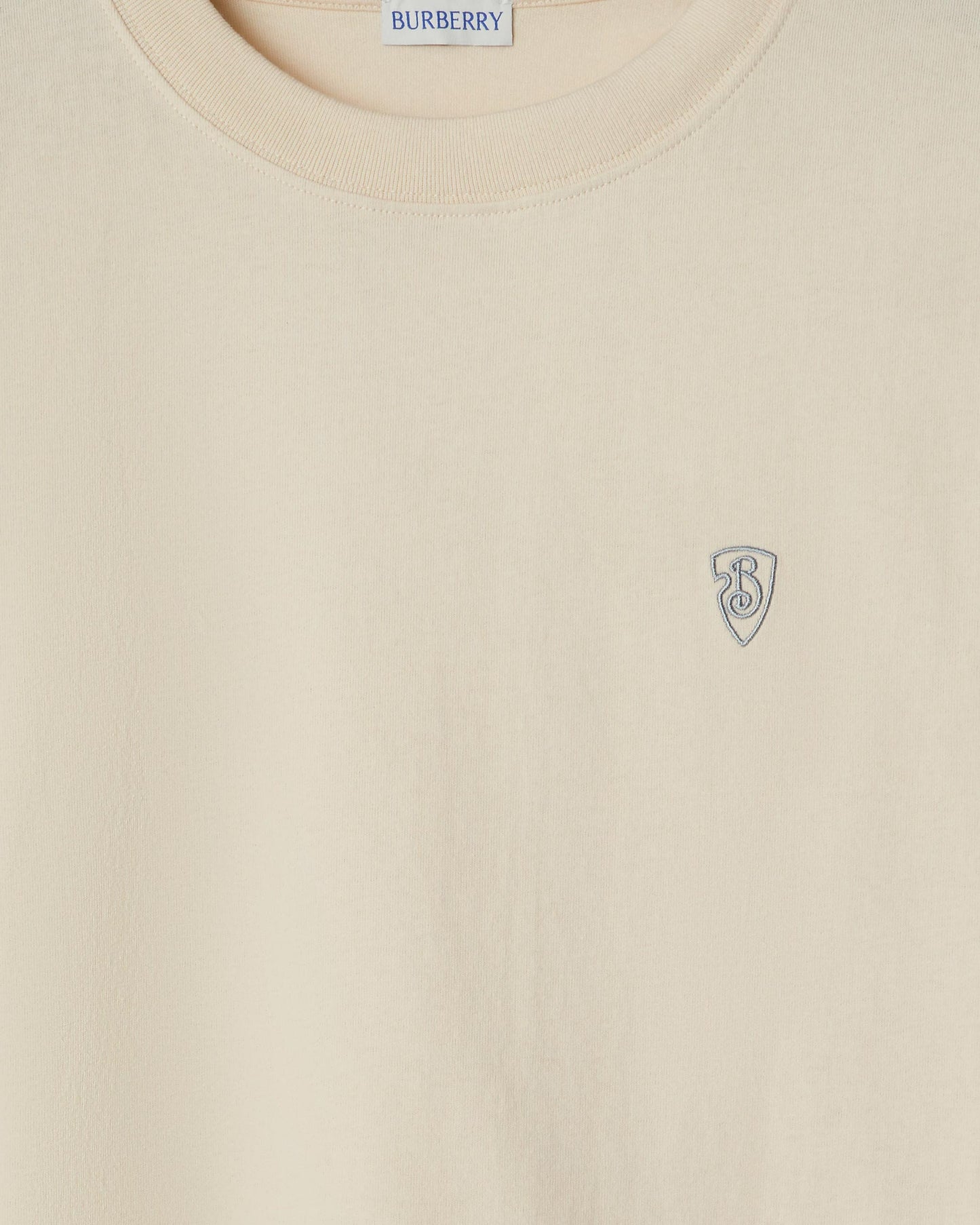B-Shield Logo T-shirt in Tundra