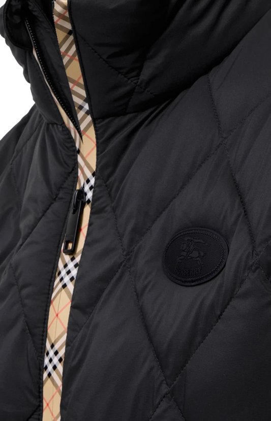 Burberry Packable Quilted Nylon Acresford Gilet in Black — product photo 2