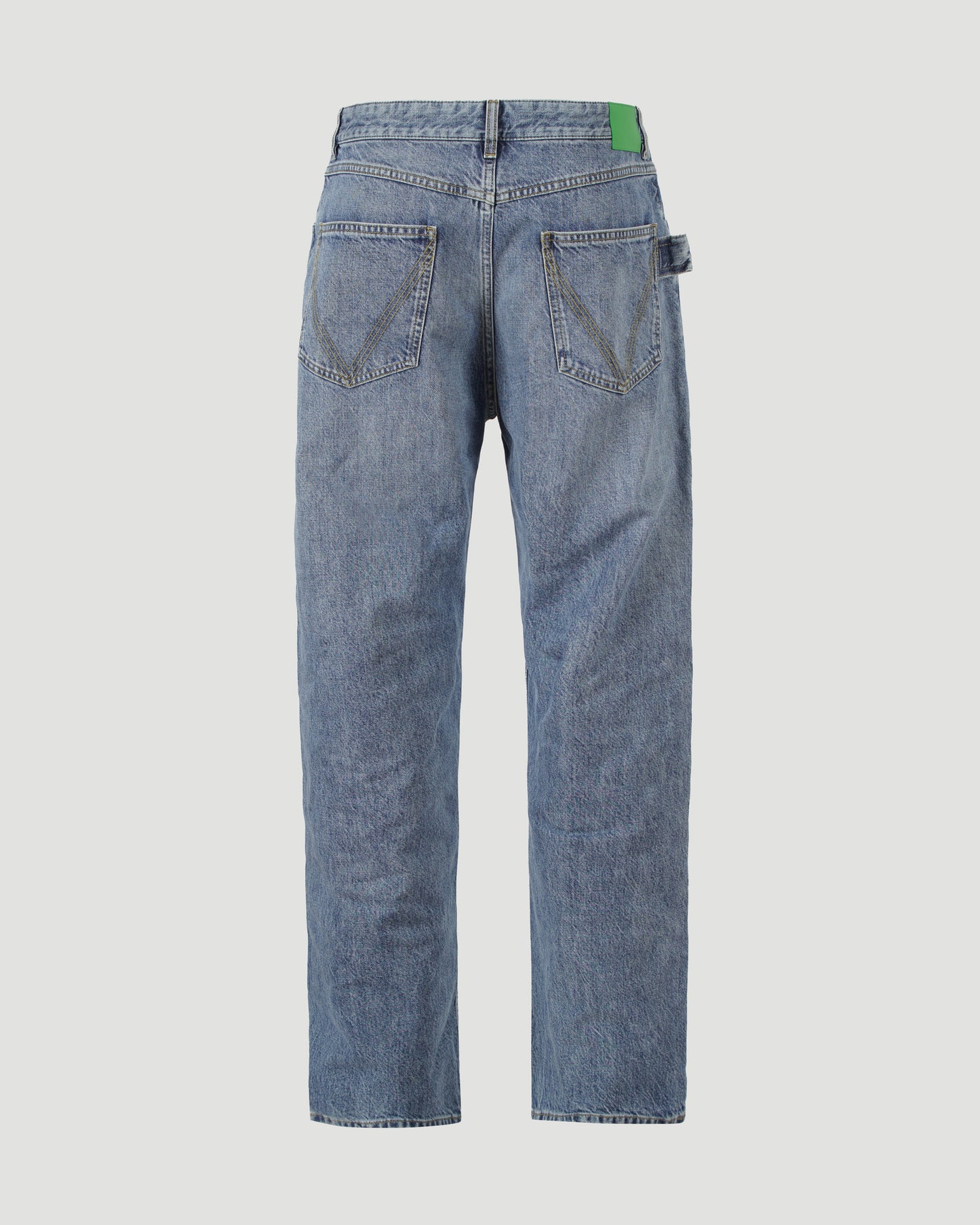 STRAIGHT LEG JEANS IN WASHED BLUE DENIM