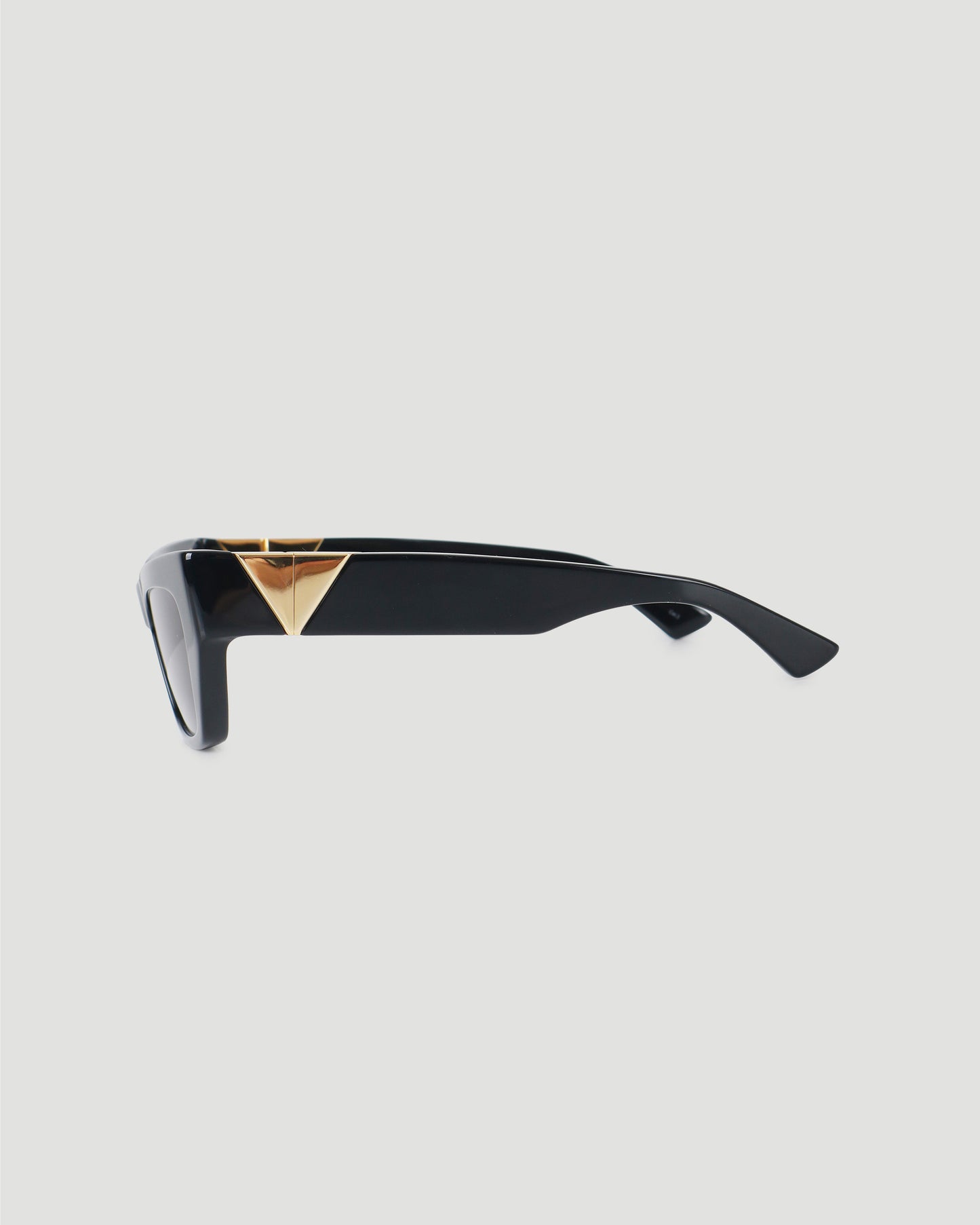 ACETATE SUNGLASSES IN BLACK