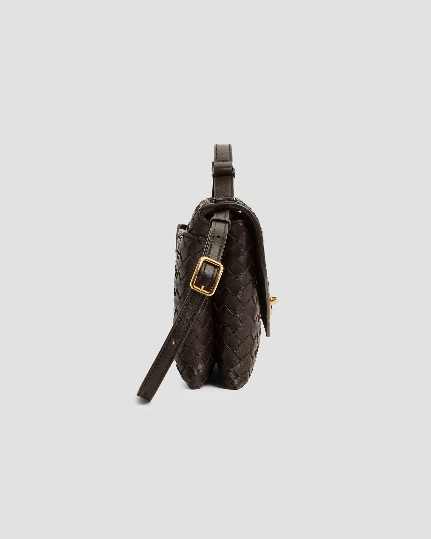 Bottega Veneta Knot Lock Bag in Fondant in Brown — product photo 4