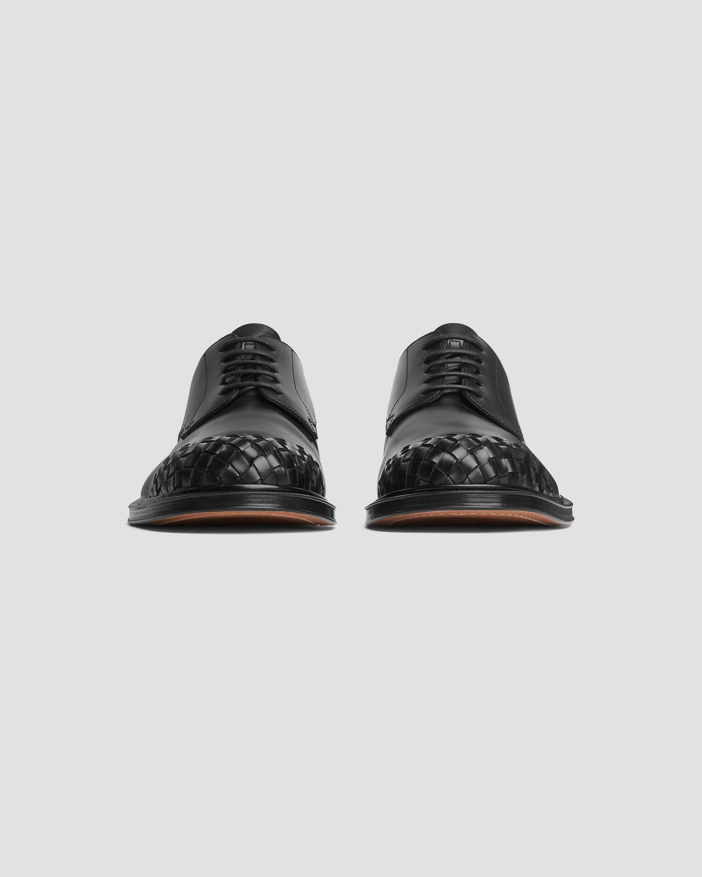 James Lace-Up Shoe