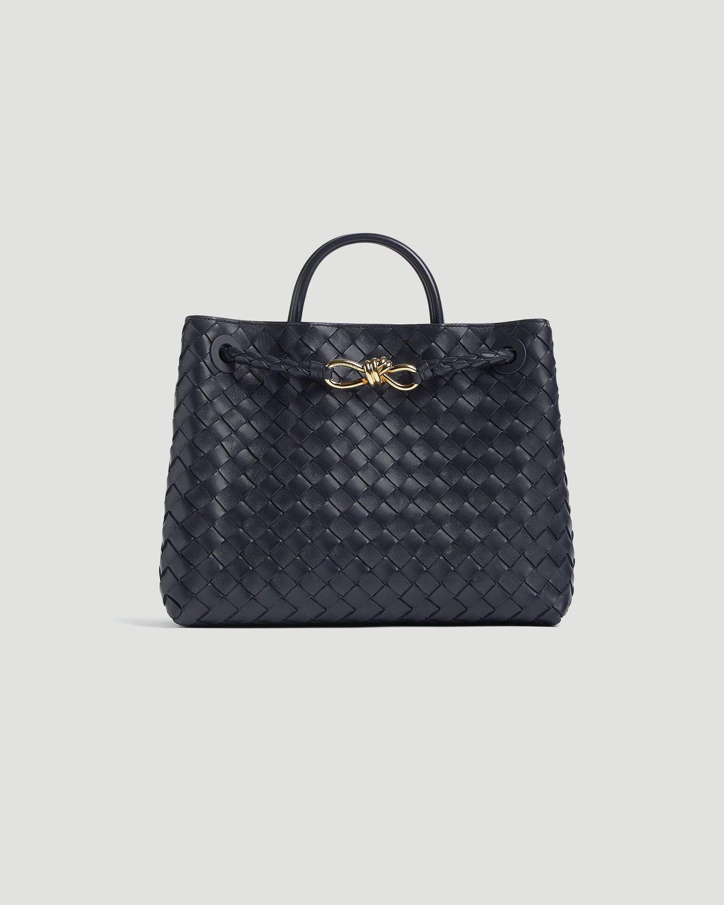Medium Andiamo Bag in Nocturnal