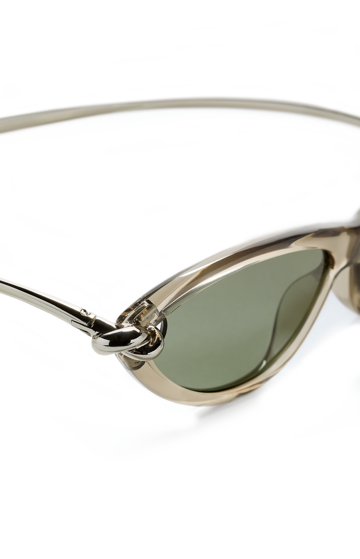 Knot Cat Eye Sunglasses