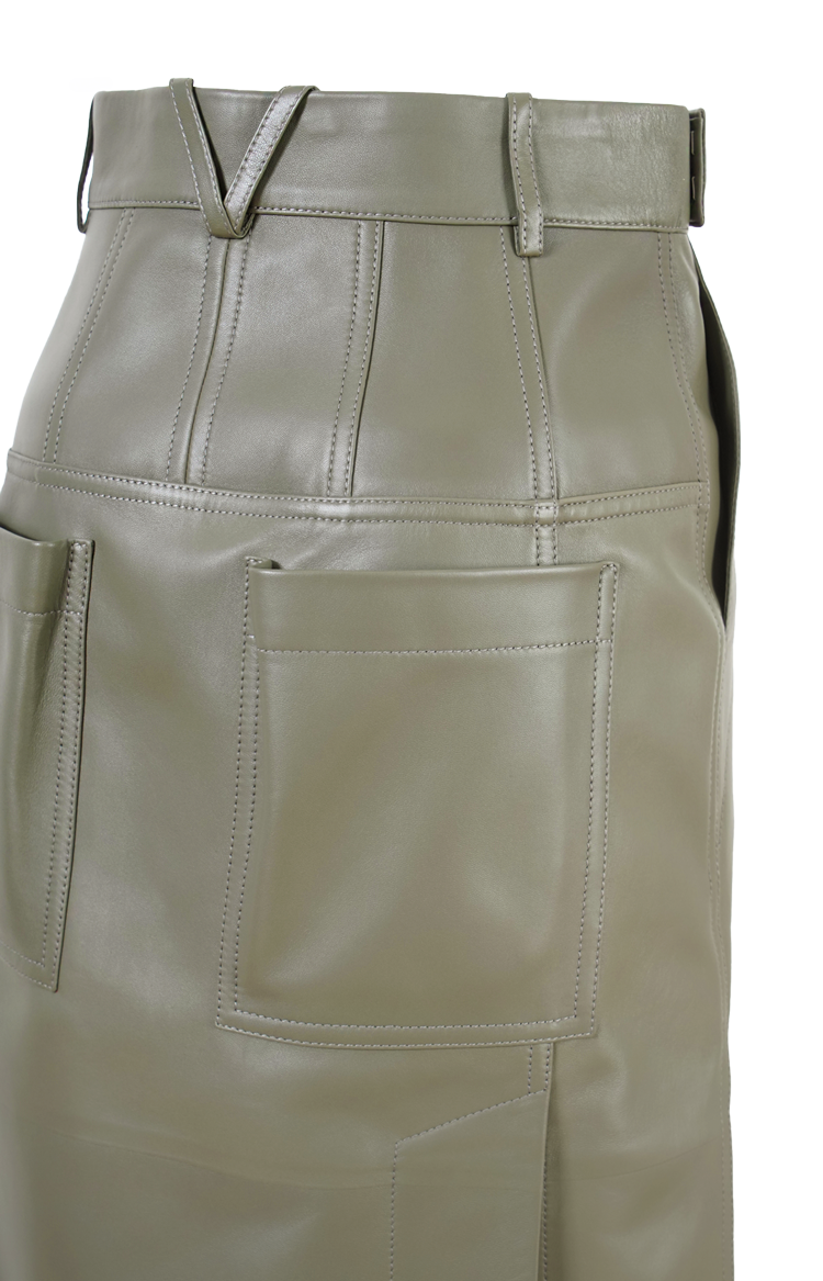 Midi Skirt in Leather