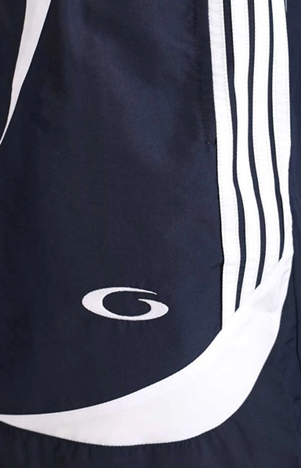 Logo-Print Stripe-Detail Shorts