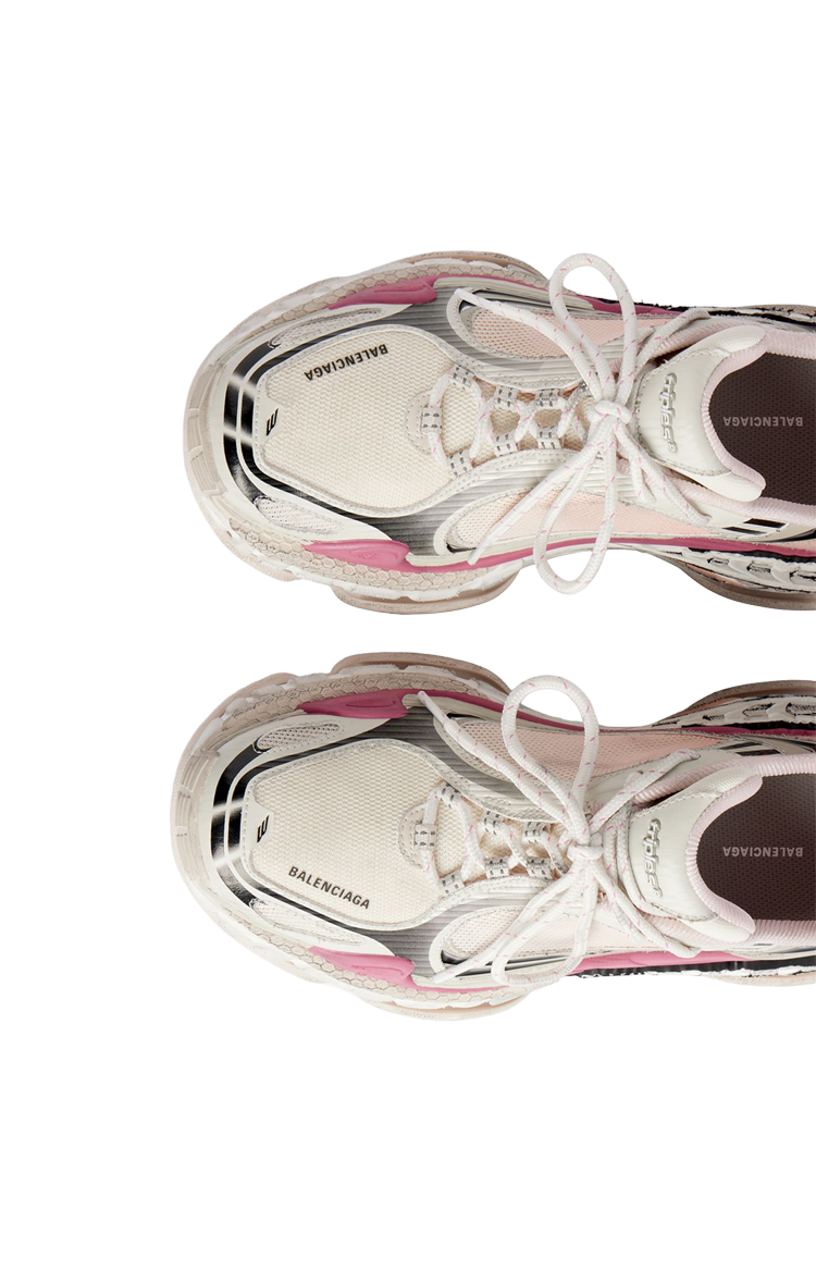 Triple S.2 Gradient Sneaker in Purple