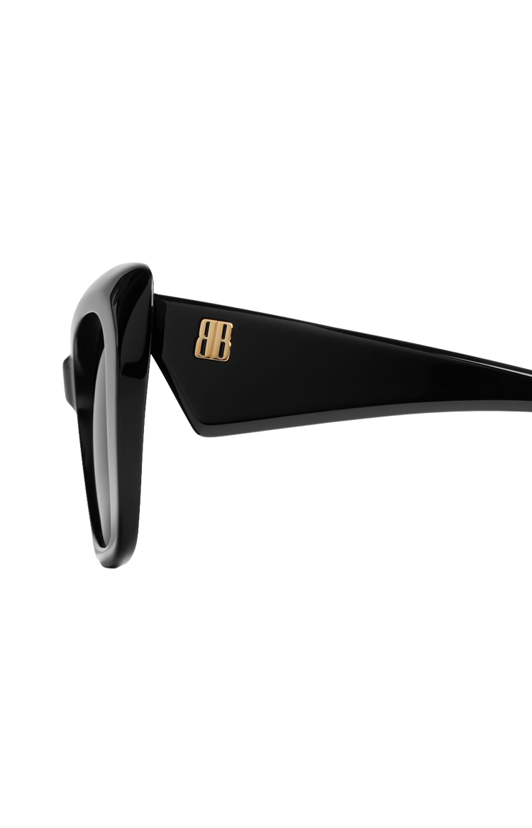 Diva Butterfly Sunglasses in Black